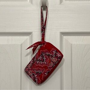Vera Bradley Mesa Red Carry It All Wristlet wallet Like New
